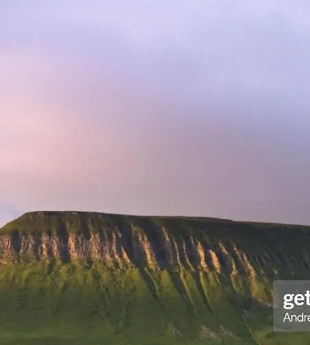 Benbulben View F91yn96 *